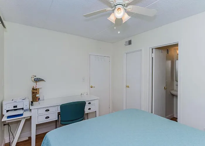 Wight Bay Apartment *